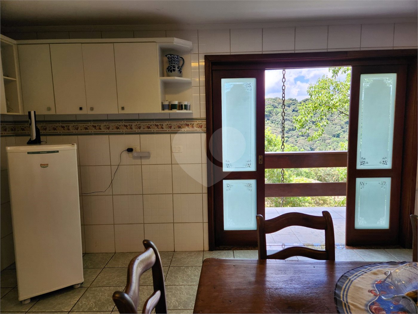 Casa à venda com 5 suítes no condomínio Suíça da Cantareira, Mairiporã - SP
