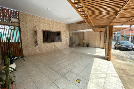 Casa Térrea à venda com 3 quartos, sendo 2 suítes, em São João Clímaco, São Paulo, SP