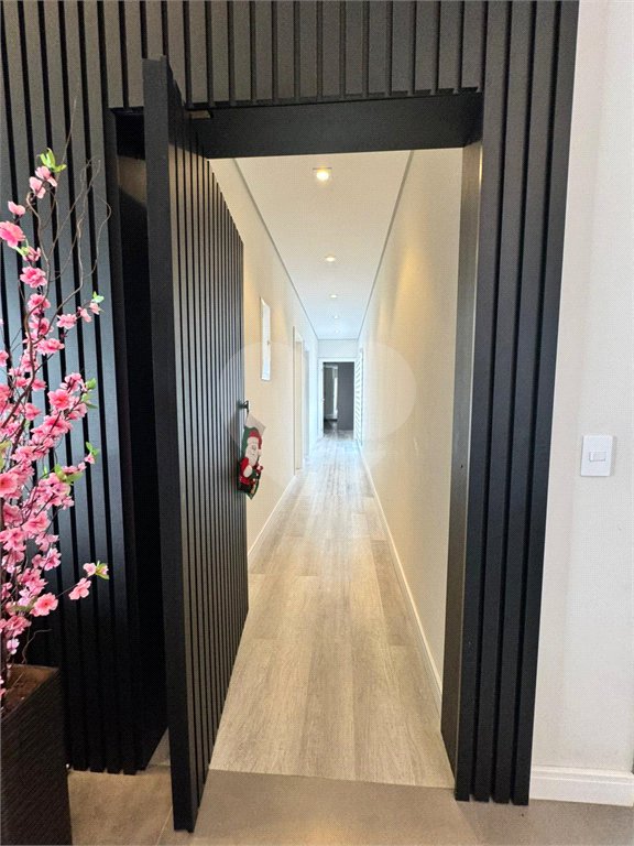 Casa à venda com 4 quartos, sendo 3 suítes, no condomínio Vilagio Ipanema 1, Araçoiaba da Serra - SP