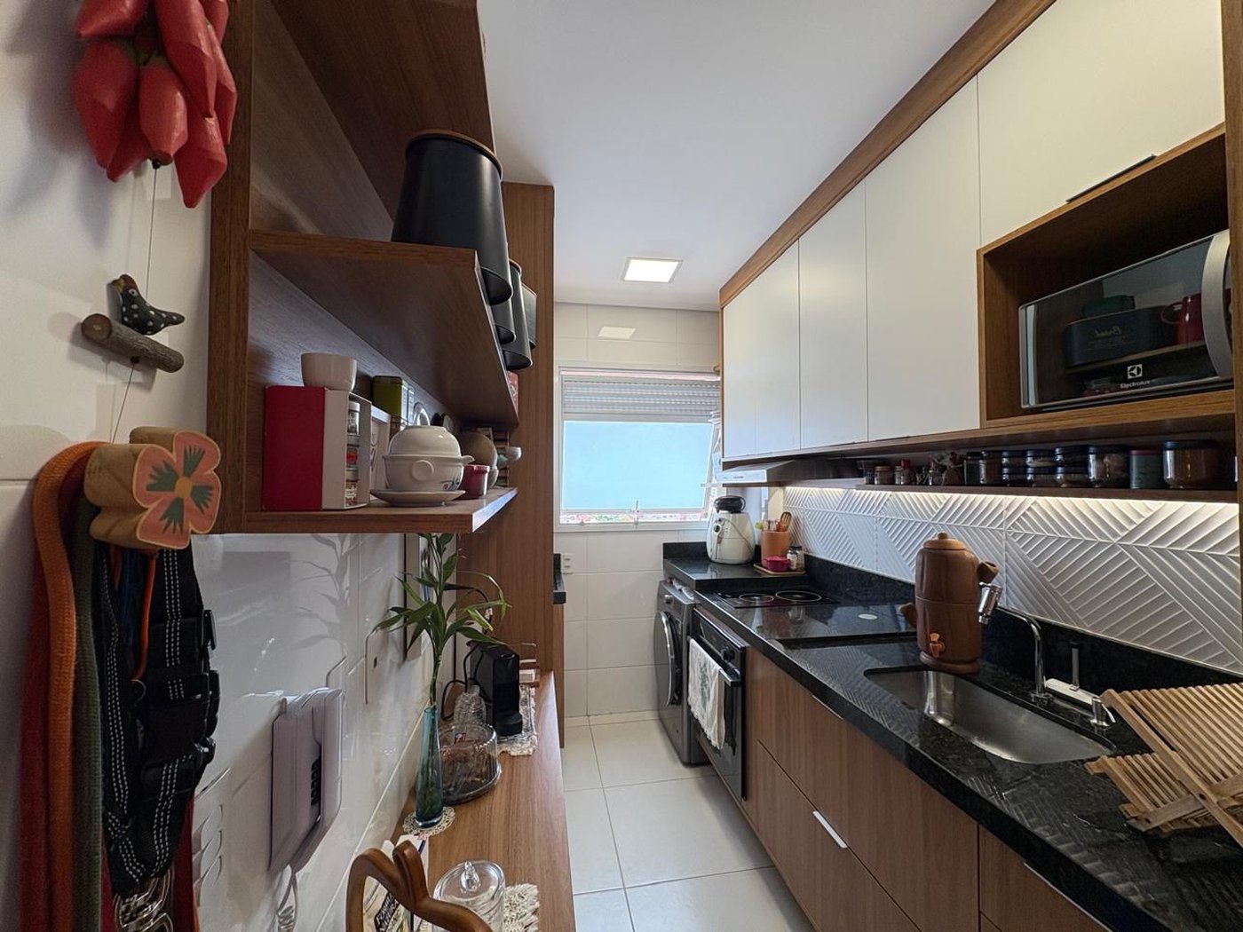 Apartamento com 2 dormitórios à venda, 66 m² por R$ 800.000,00 - Campo Grande - Santos/SP