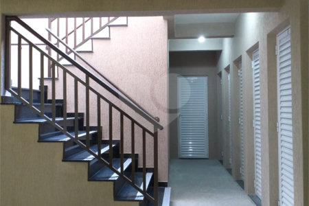 Casa à venda com 2 suítes no condomínio martinha, São Paulo - SP