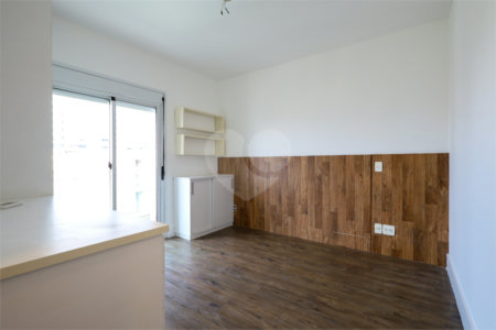 Apartamento à venda com 3 quartos, sendo 2 suítes, em Brooklin, São Paulo, SP