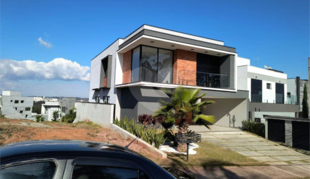 Casa à venda com 3 quartos, sendo 1 suíte,  no condomínio Bella Città - Fazenda Rodeio, Mogi das Cruzes - SP