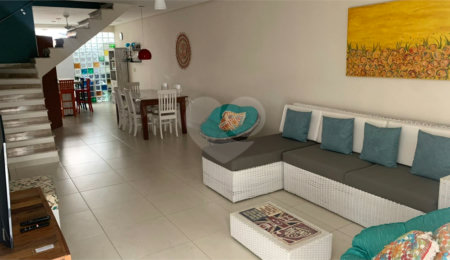 Casa à venda com 3 quartos, sendo 1 suíte,  em Juquehy, São Sebastião, SP
