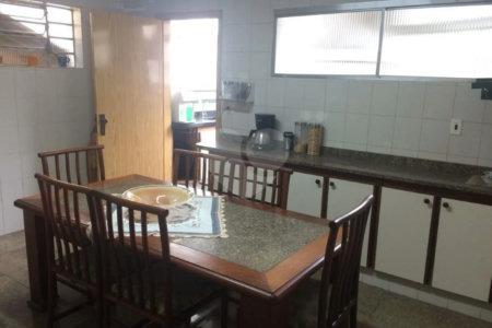 Sobrado à venda com 4 quartos em Santana, São Paulo, SP