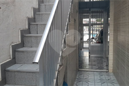 Sobrado à venda com 5 quartos em Vila Cunha Bueno, São Paulo, SP
