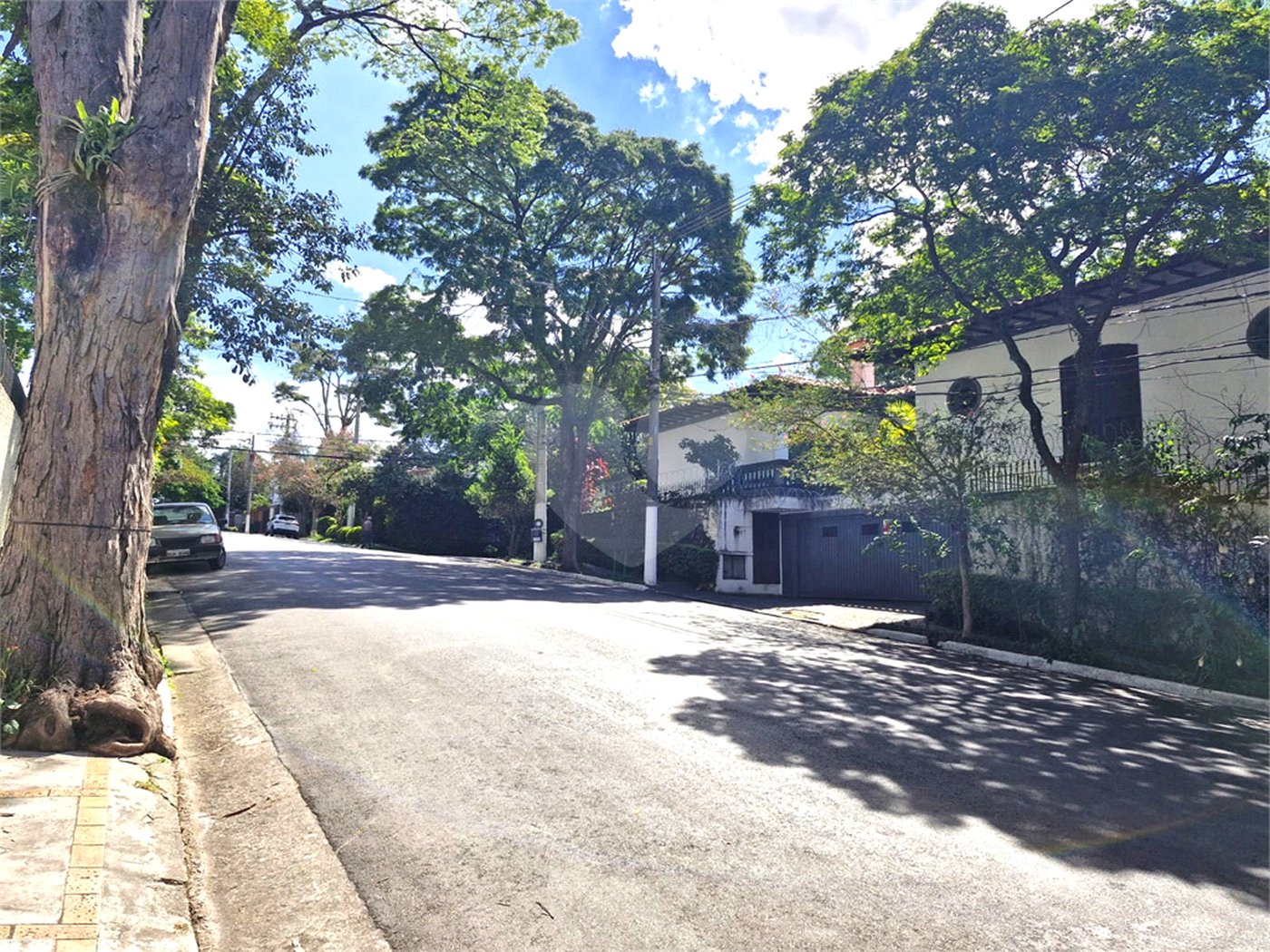 Sobrado à venda com 3 quartos, sendo 1 suíte,  em Brooklin, São Paulo, SP