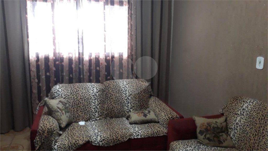 Sobrado à venda com 3 quartos, sendo 1 suíte, em Parque Continental I, Guarulhos, SP