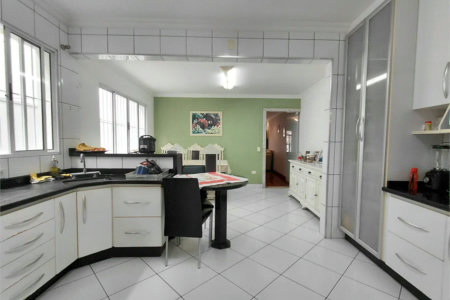 Casa à venda com 3 quartos, sendo 1 suíte, em Vila Ipojuca, São Paulo, SP