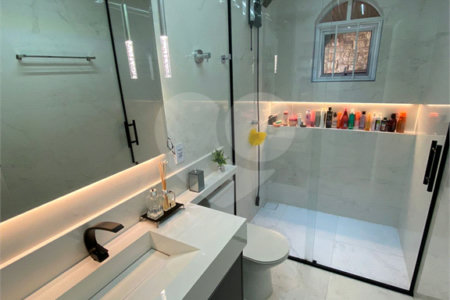 Casa à venda com 3 quartos, sendo 1 suíte,  em Parque Santa Rosa, Suzano, SP