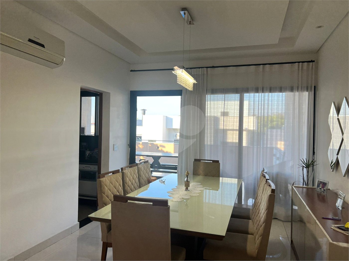 Casa à venda com 4 quartos, sendo 3 suítes, no condomínio Ibiti Reserva, Sorocaba - SP