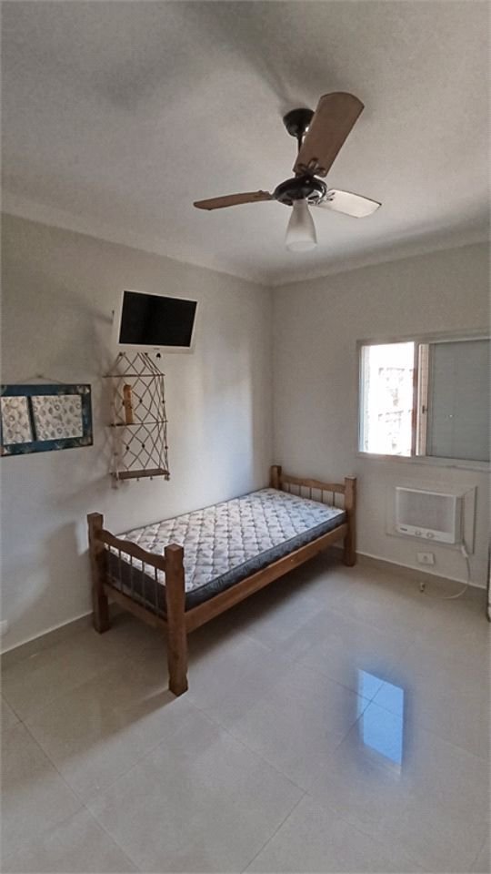 Apartamento com 2 dormitórios à venda, 60 m² por R$ 330.000,00 - Jardim São Miguel - Guarujá/SP