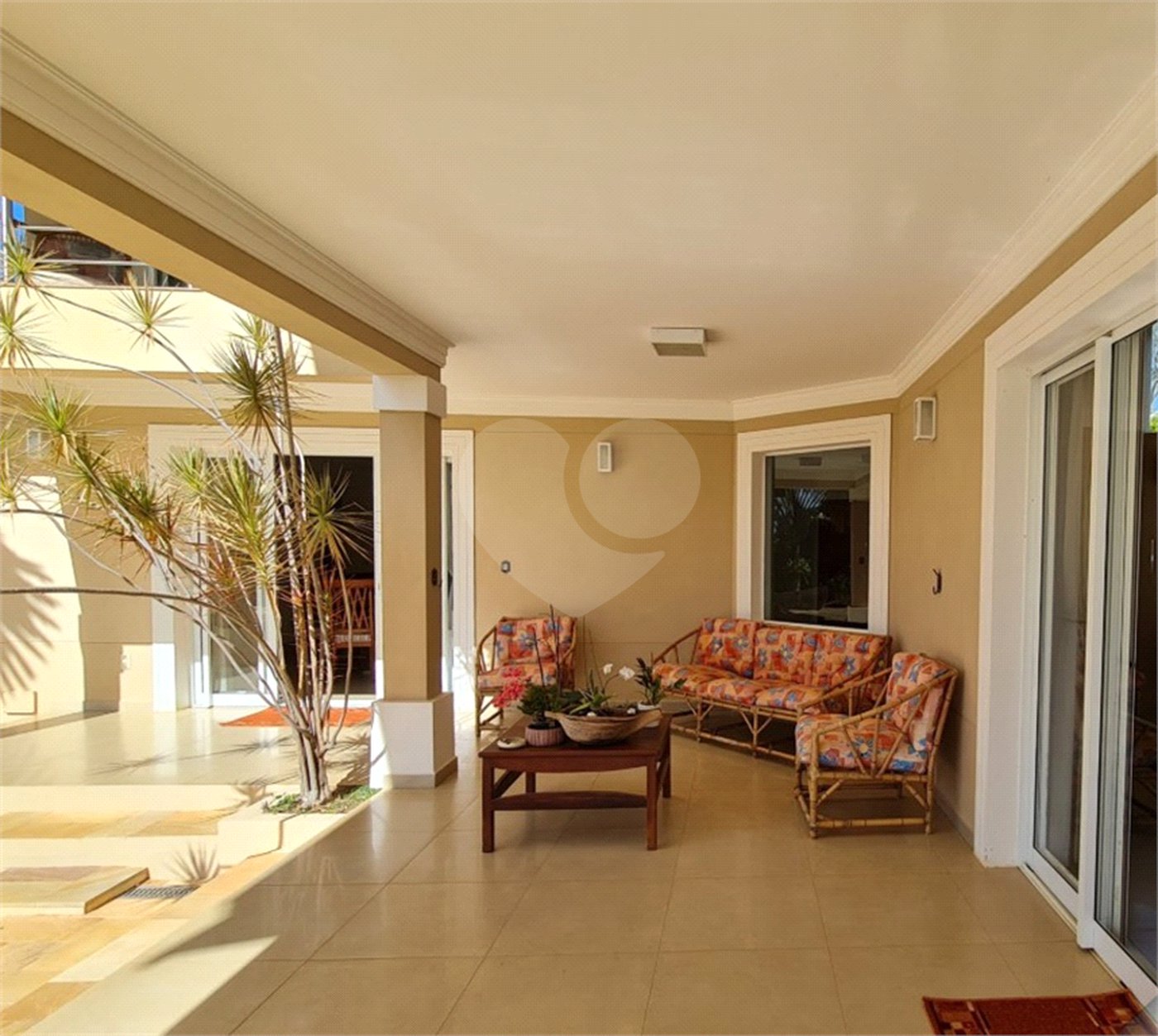 Casa à venda com 5 suítes em Vale das Laranjeiras, Indaiatuba, SP