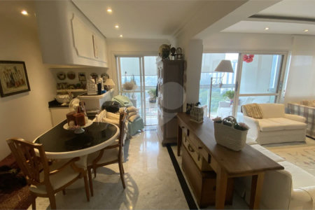 Apartamento à venda com 4 quartos, sendo 1 suíte, em Alto da Boa Vista, São Paulo, SP