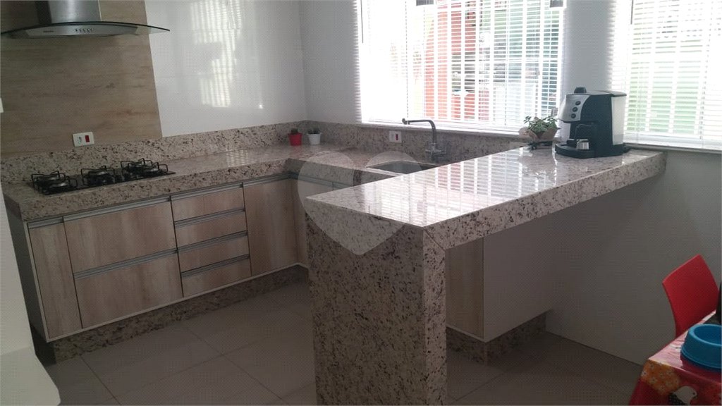 Casa à venda com 3 quartos, sendo 1 suíte, em Nova Cerejeira, Atibaia, SP