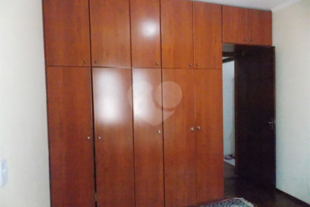 Casa à venda com 4 quartos, sendo 2 suítes, em Jardins, Bragança Paulista, SP