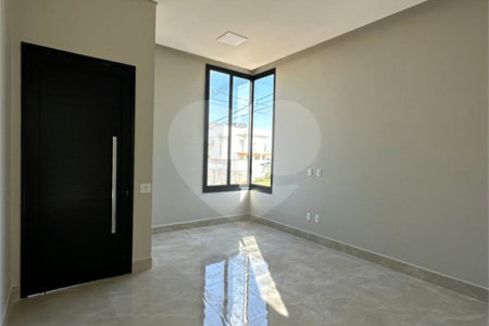Casa à venda com 3 quartos, sendo 1 suíte,  no condomínio Lagos D Icaraí, Salto - SP