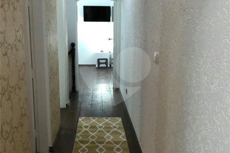 Sobrado à venda com 3 quartos, sendo 1 suíte, em Jardim Mauá, Mauá, SP