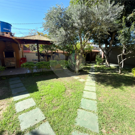 Casa à venda com 7 quartos em Peró, Cabo Frio, RJ