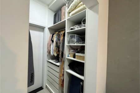 Casa à venda com 3 quartos, sendo 1 suíte, no condomínio Jardim Guarujá, Salto - SP