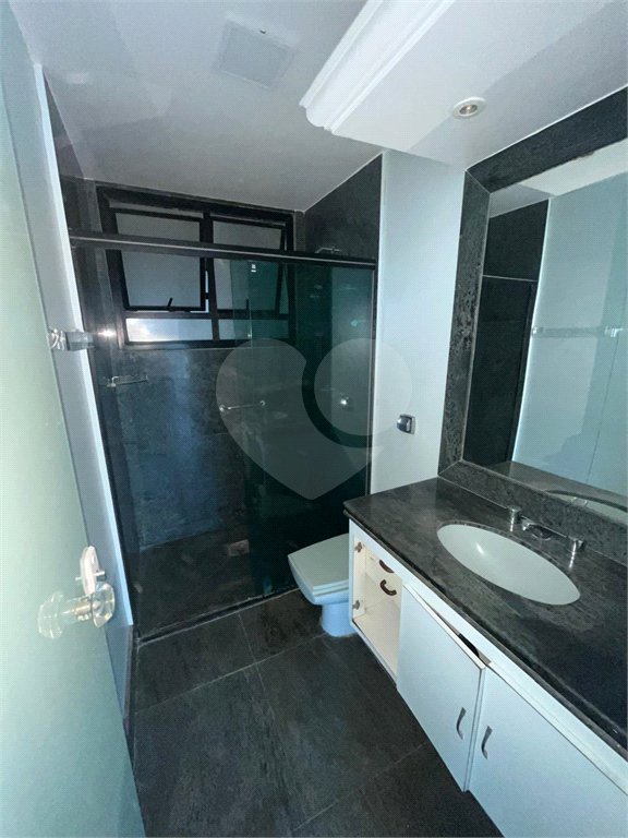 Apartamento à venda com 4 quartos, sendo 2 suítes, em Vila Nova, Cabo Frio, RJ