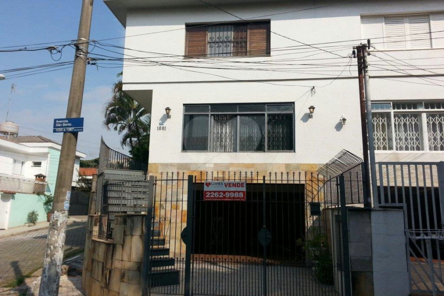 Sobrado à venda com 3 quartos, sendo 1 suíte, em Vila Galvão, Guarulhos, SP