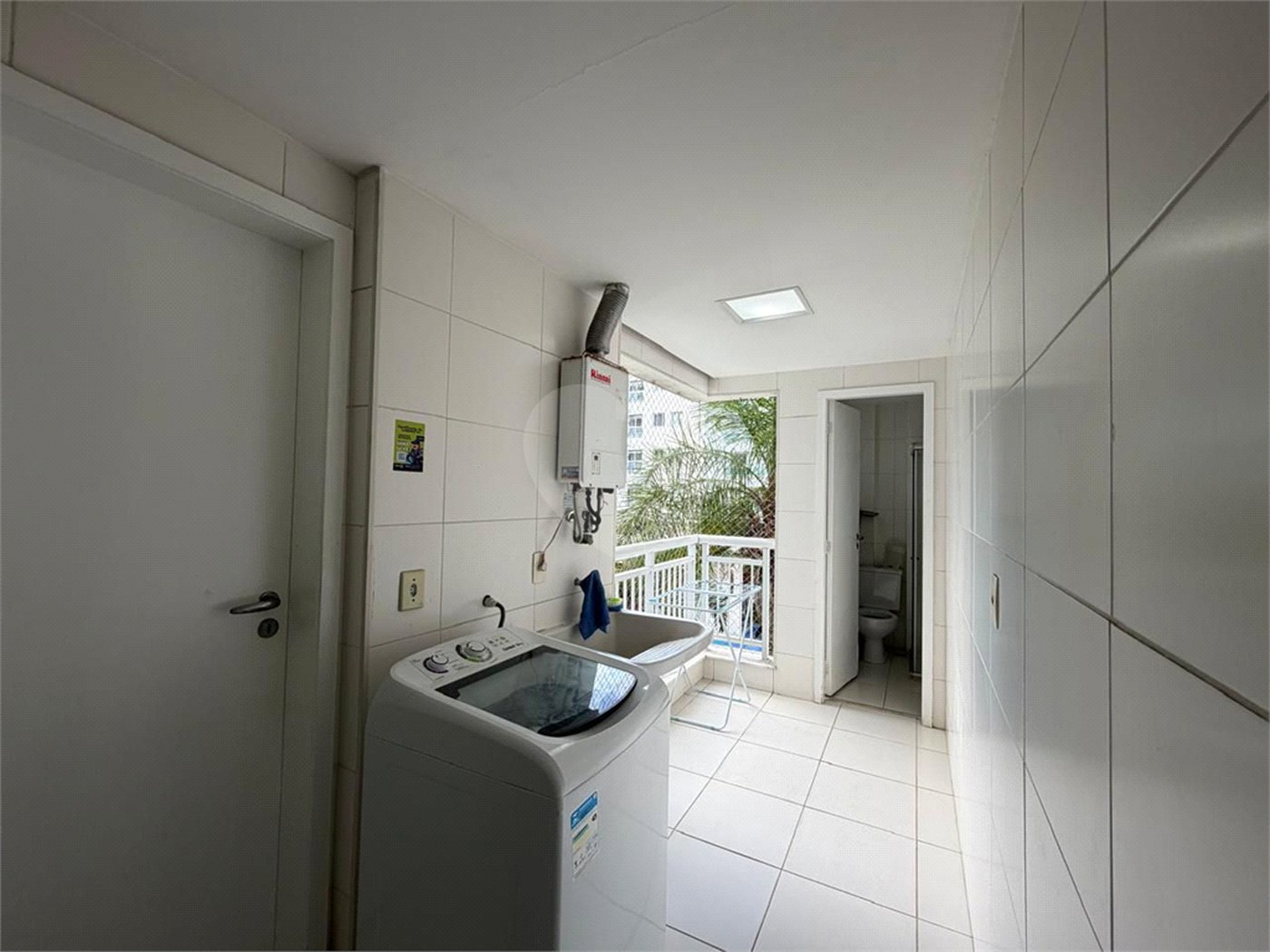 Apartamento à venda com 3 suítes em Braga, Cabo Frio, RJ