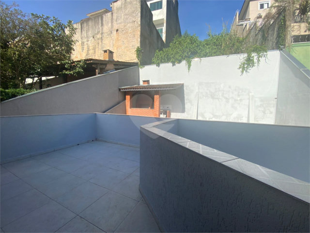 Sobrado à venda com 3 quartos, sendo 1 suíte,  em Tremembé, São Paulo, SP