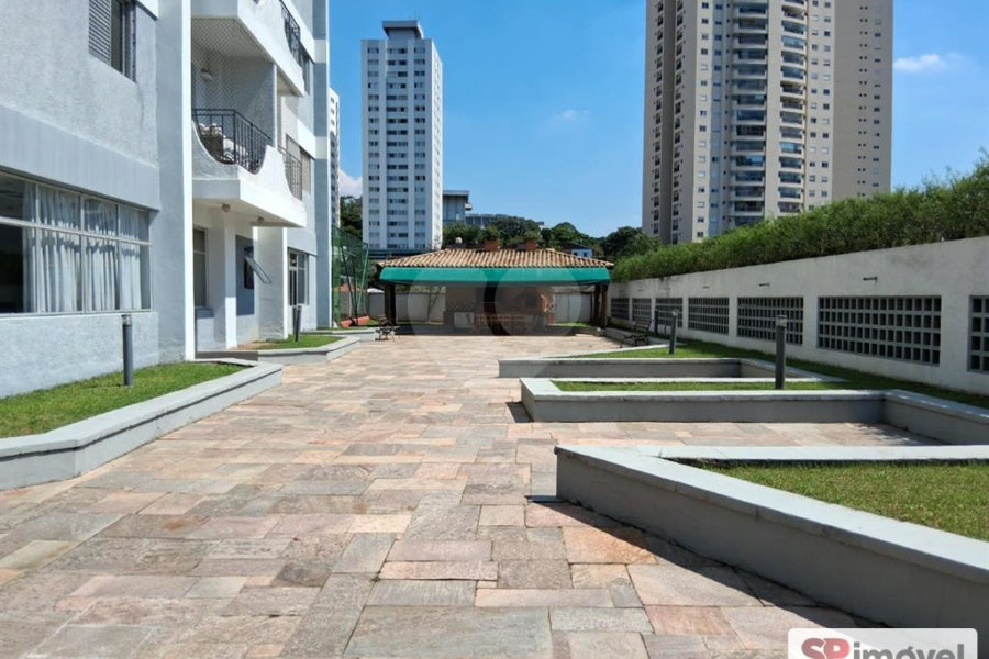Apartamento à venda com 3 quartos, sendo 1 suíte,  em Santana, São Paulo, SP
