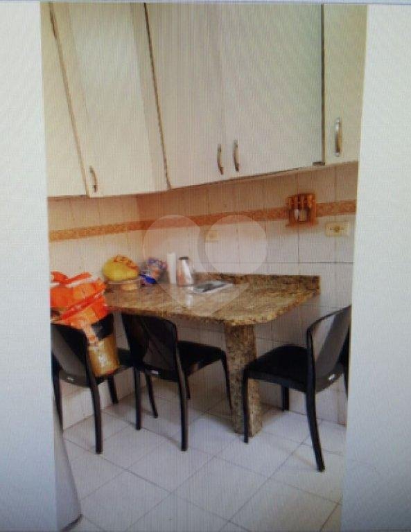 Sobrado à venda com 3 quartos, sendo 1 suíte, em Vila Prudente, São Paulo, SP