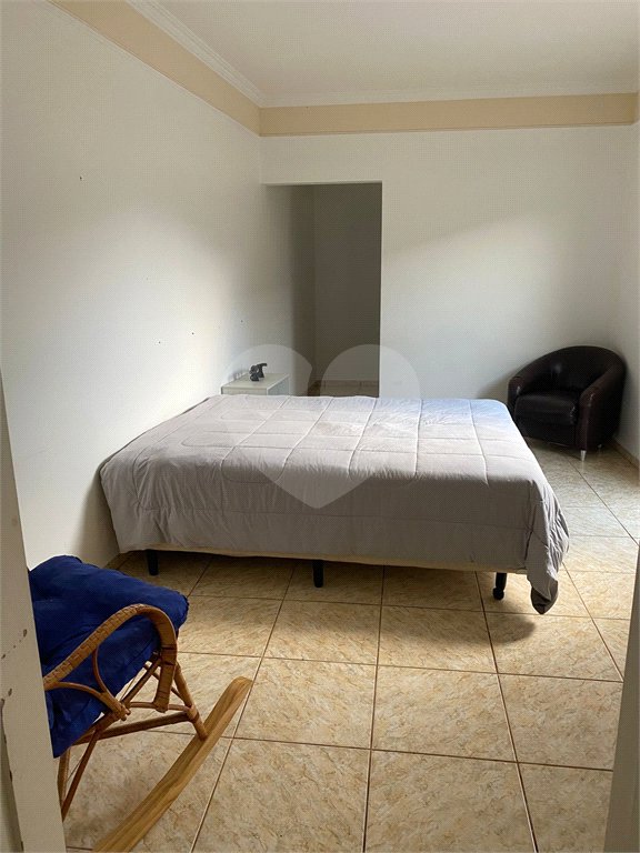 Casa à venda com 4 quartos, sendo 2 suítes,  em Vila Carolina, Itapetininga, SP