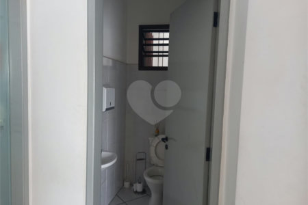 Sobrado à venda ou para alugar com 1 quarto em Chácara Santo Antônio, São Paulo, SP