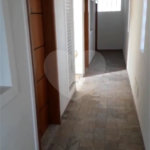 Casa à venda com 1 quarto no condomínio Camila I, São Paulo - SP