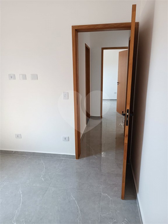 Casa à venda com 3 quartos, sendo 1 suíte, no condomínio Residencial Jardins da Catalunha, Atibaia - SP