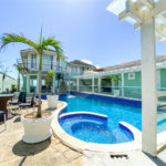 Casa à venda com 5 quartos, sendo 4 suítes, em Marina, Armação dos Búzios, RJ
