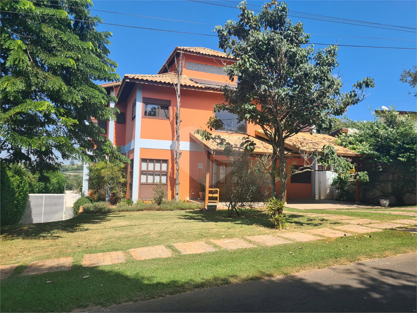 Casa à venda com 4 suítes no condomínio Santa Teresa, Itupeva - SP