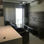 APARTAMENTO MOBILIADO EM FRENTE AO SHOPPING 02 DORMITÒRIOS