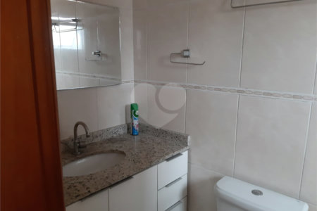 Sobrado à venda com 3 quartos, sendo 2 suítes, em Vila Medeiros, São Paulo, SP