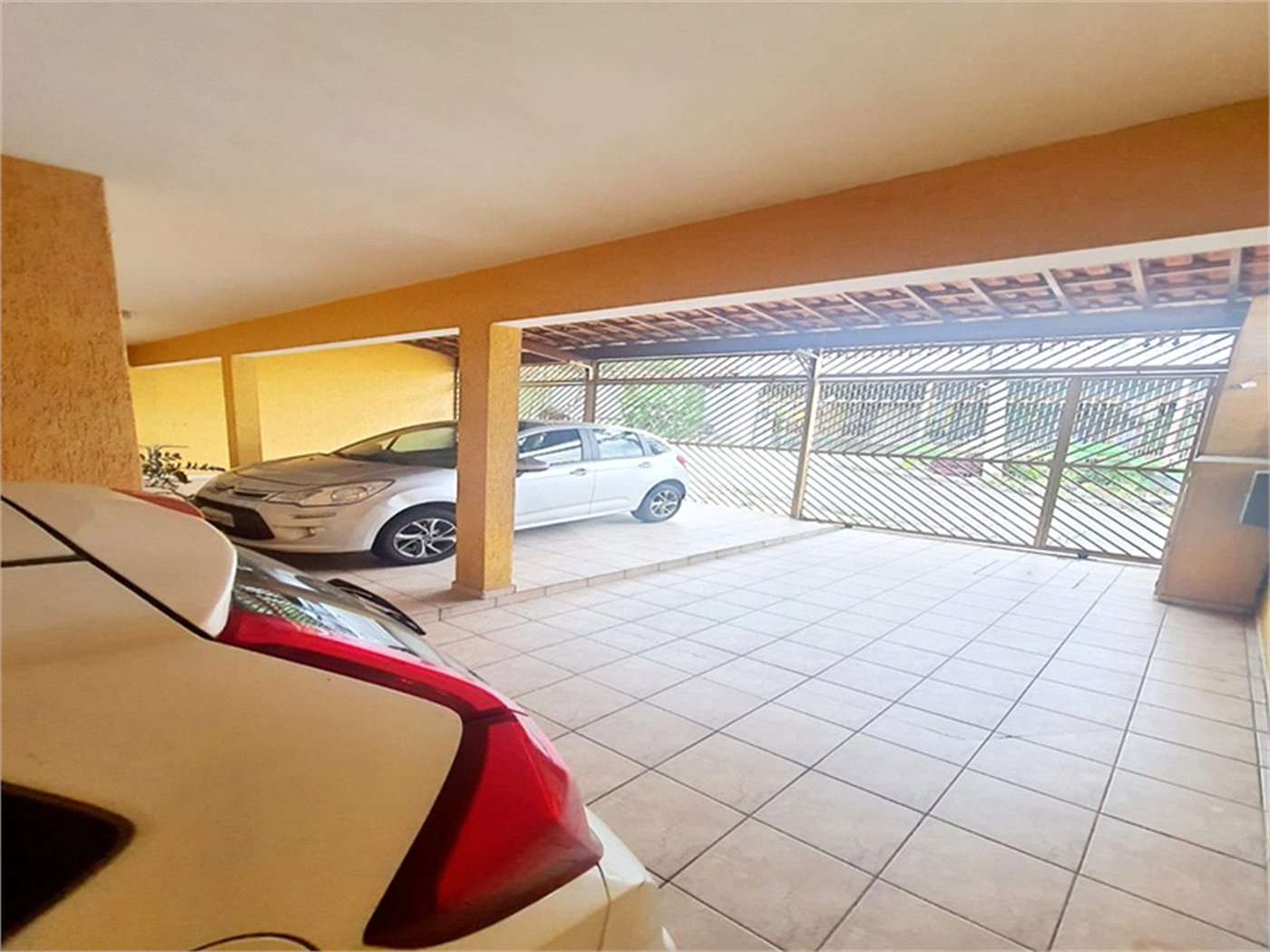 Casa à venda com 4 quartos em Jardim Almeida Prado, Guarulhos, SP