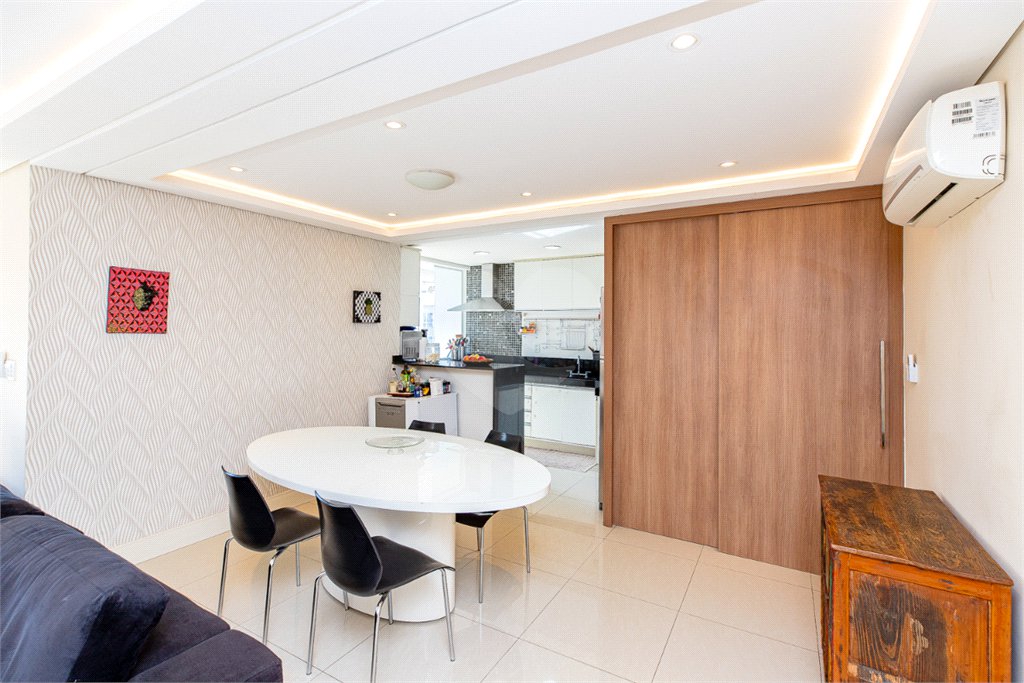 Apartamento à venda com 3 quartos, sendo 1 suíte,  em Brooklin Paulista, São Paulo, SP