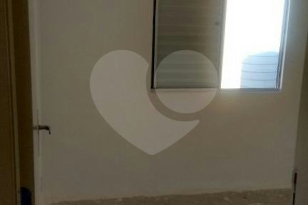 Apartamento à venda com 2 quartos em Jardim Tatiana, Votorantim, SP