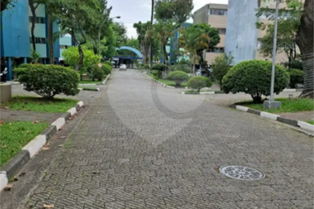 Apartamento à venda com 3 quartos em Parque Cecap, Guarulhos, SP