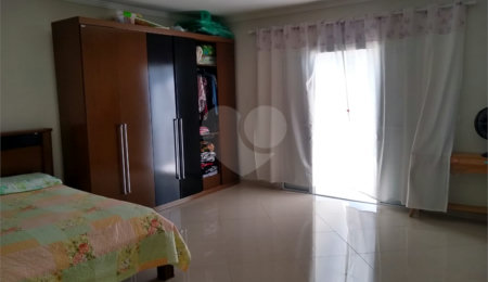 Casa à venda com 3 suítes em Jardim Adriana, Guarulhos, SP