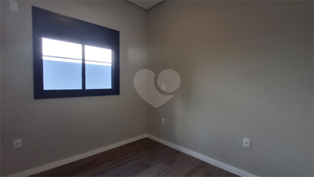 Casa à venda com 3 quartos, sendo 1 suíte, no condomínio Jardim Residencial Villagio Ipanema I, Sorocaba - SP