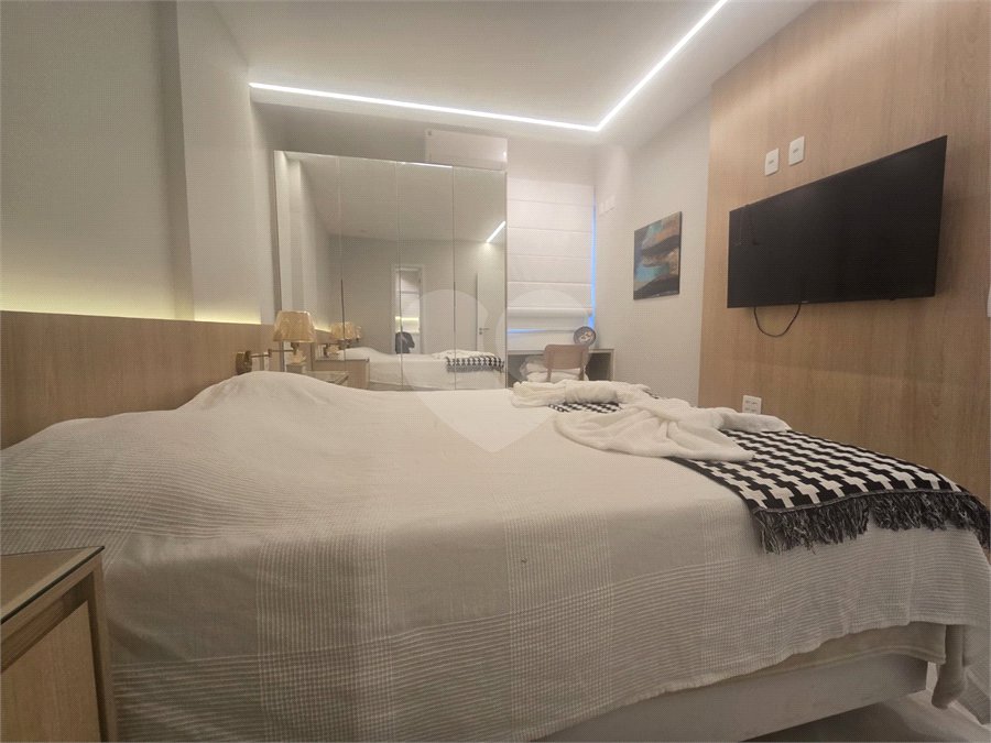 Apartamento à venda ou para alugar com 2 quartos, sendo 1 suíte, em Leblon, Rio de Janeiro, RJ