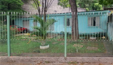 Casa Térrea à venda com 3 quartos em Imirim, São Paulo, SP