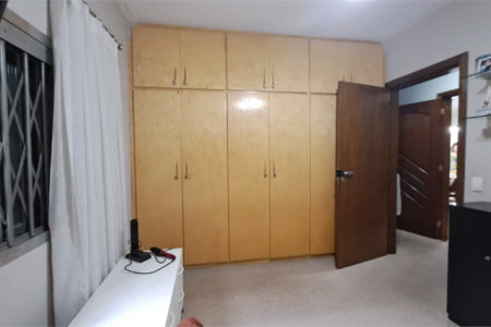 Casa Térrea à venda com 3 quartos, sendo 1 suíte,  em Alto da Lapa, São Paulo, SP