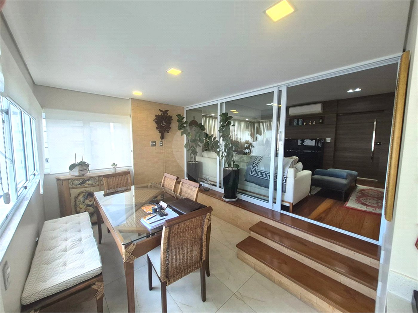 Apartamento à venda com 4 quartos, sendo 3 suítes, em Água Fria, São Paulo, SP