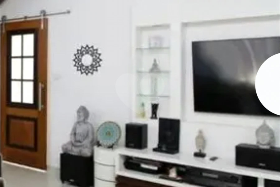 Casa à venda com 4 quartos, sendo 1 suíte, em Vila Guilherme, São Paulo, SP