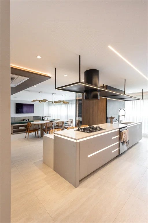 Apartamento à venda com 3 suítes em Jardim Morumbi, São Paulo, SP
